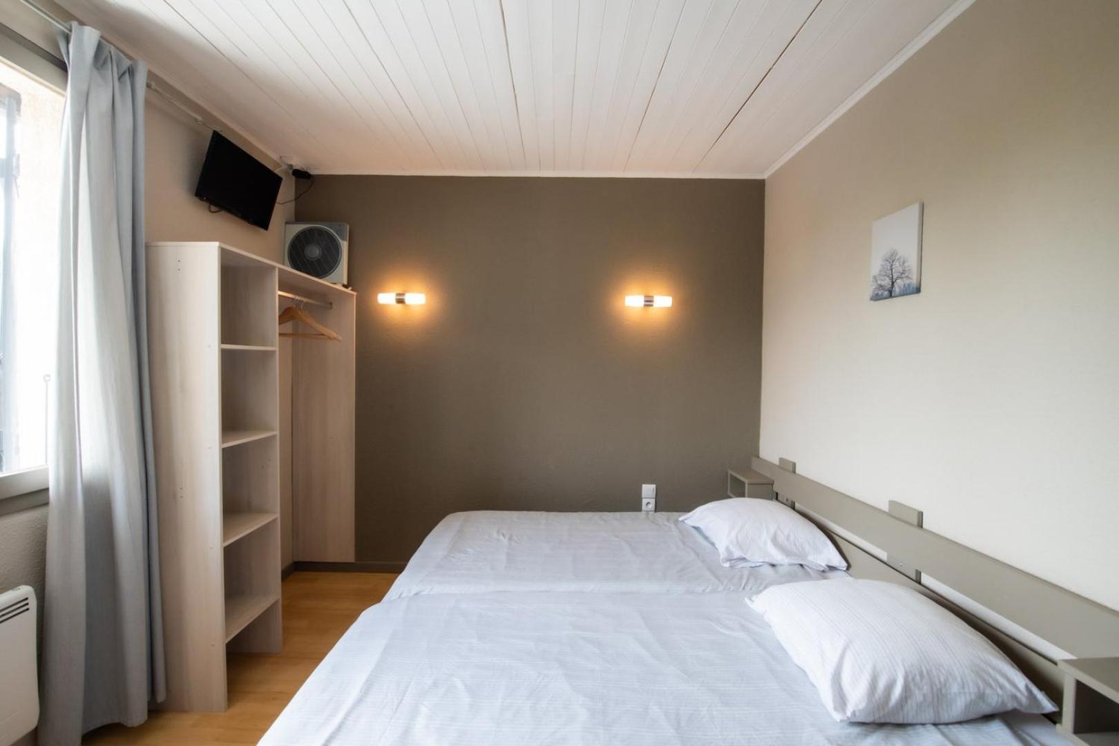 Hôtel Chez Jostel - Chambre 4 Genay  Extérieur photo